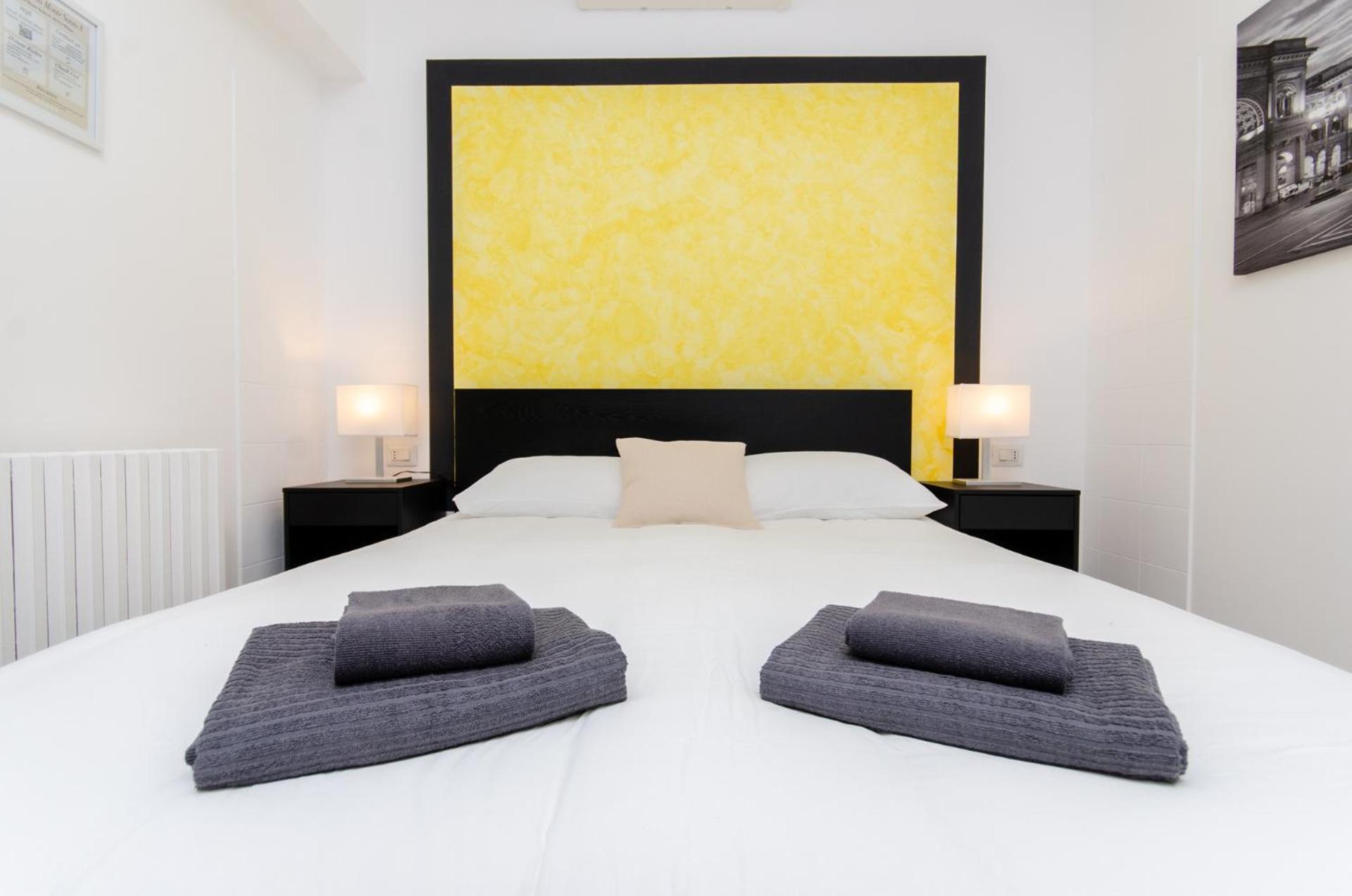Yellow Room Milan Exterior photo
